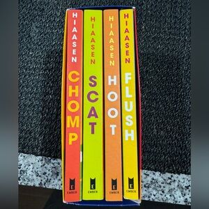 Carl Hiaasen 4 Book Set:  Flush, Hoot, Chomp, Scat